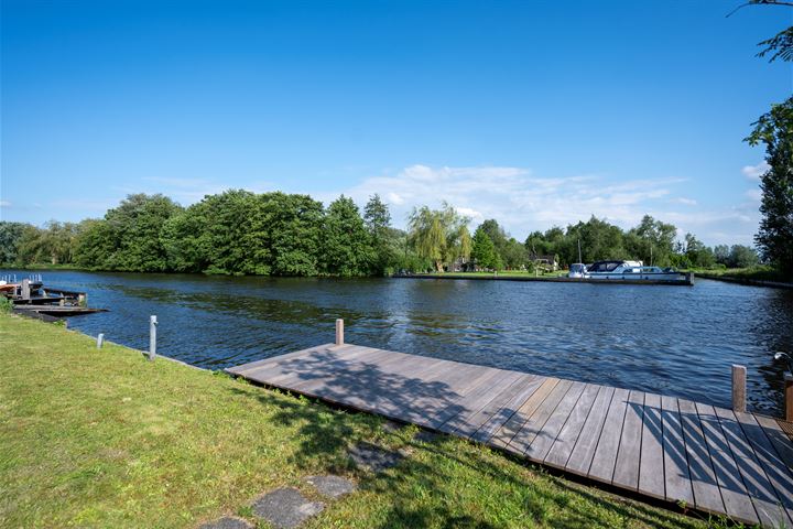 Bekijk foto 45 van Aalsmeerderdijk 230