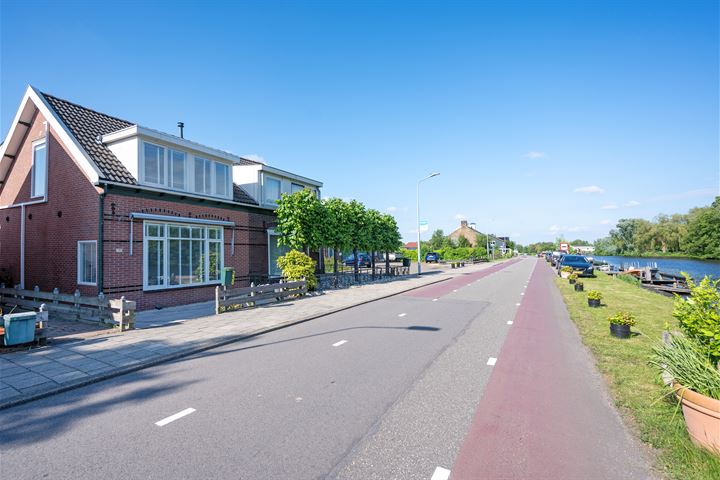 Bekijk foto 48 van Aalsmeerderdijk 230