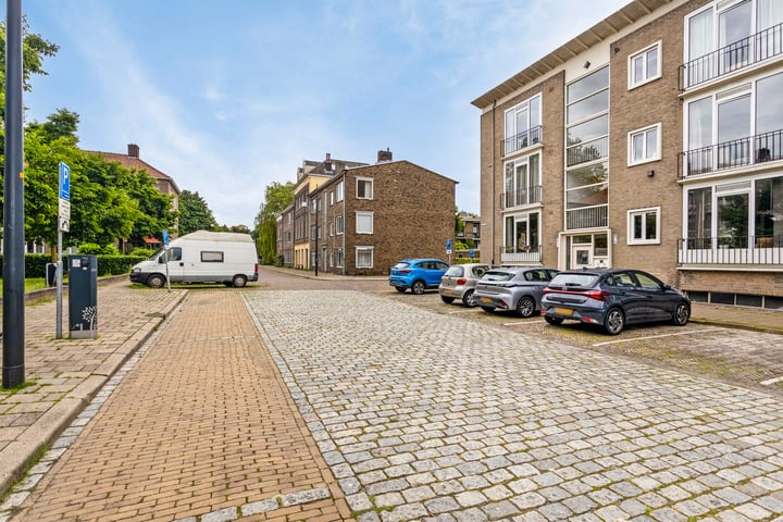 Bekijk foto 25 van Brugstraat 13