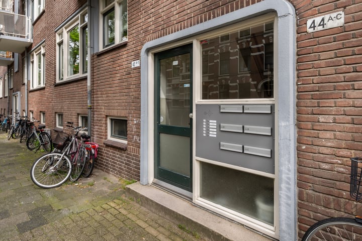 View photo 36 of Dr. Zamenhofstraat 42-B