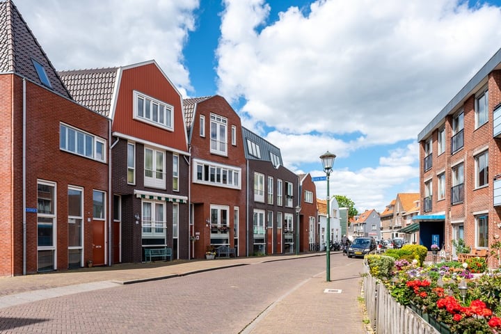 Bekijk foto 39 van Zuiddijk 126