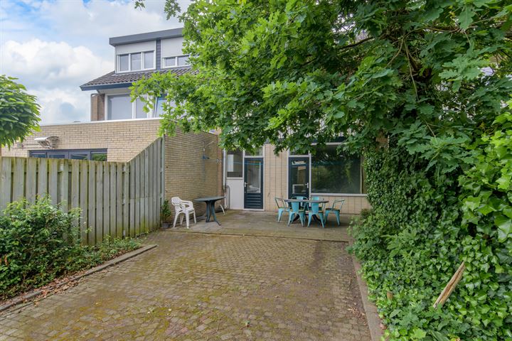 Bekijk foto 17 van Hillenraadstraat 6