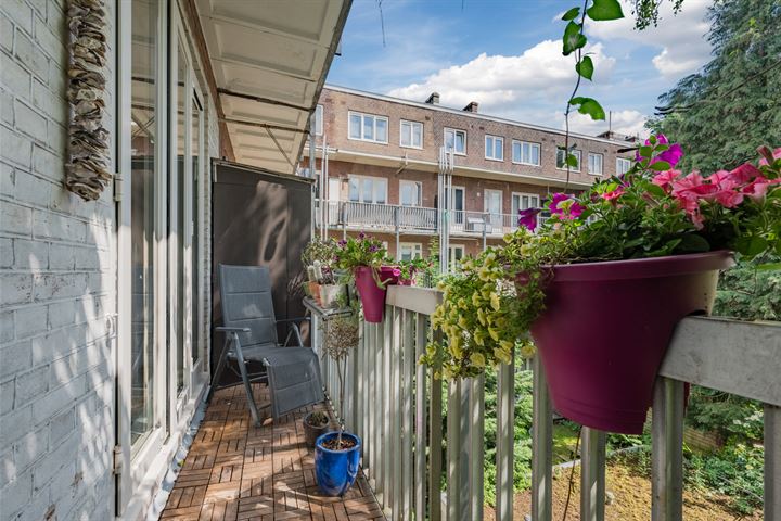 Bekijk foto 15 van Uiterwaardenstraat 157-2