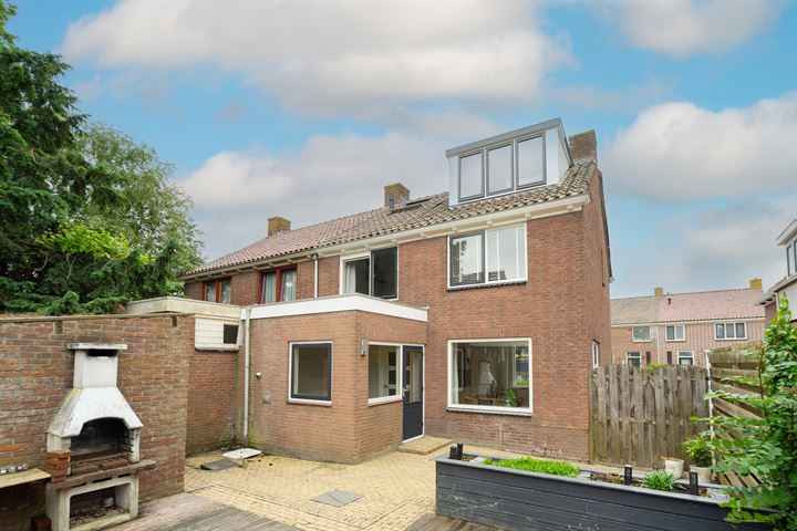 View photo 30 of Pieter Janszoon Jongstraat 178