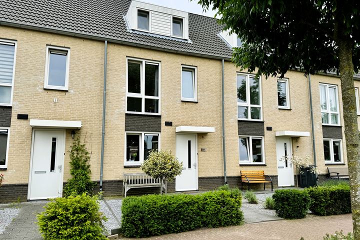 Bekijk foto 18 van Verger der Kampstraat 37