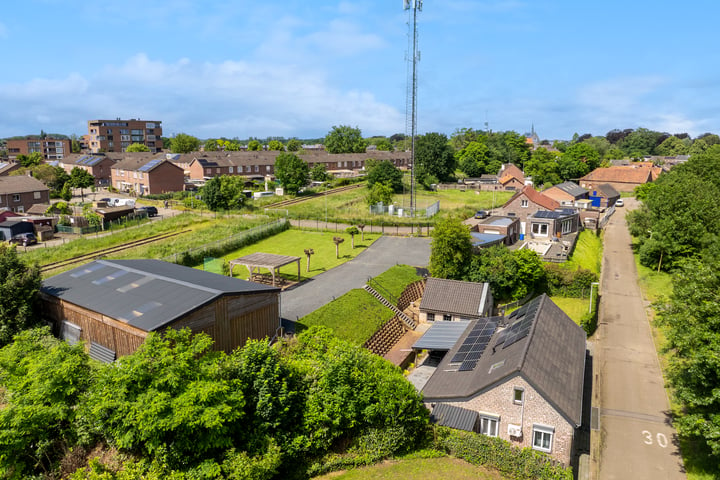 Bekijk foto 39 van Heidebaan 52