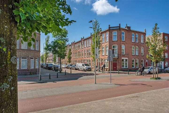 Bekijk foto 1 van Scheepersstraat 41