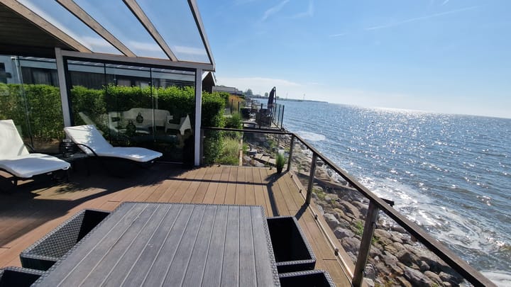 Foto 6 van Zuiderdijk 1-B030