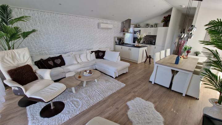 Foto 10 van Zuiderdijk 1-B030