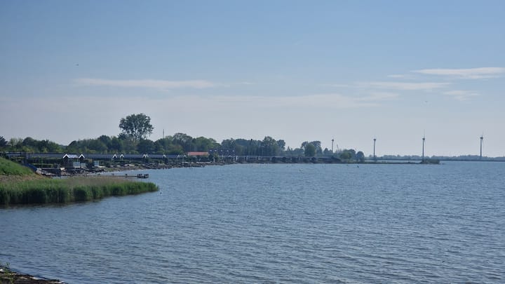 Foto 28 van Zuiderdijk 1-B030