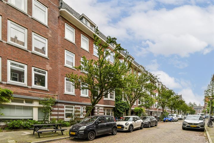 Bekijk foto 18 van Vogelenzangstraat 62-2