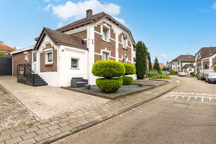 Bekijk foto 19 van Ceintuurstraat 55