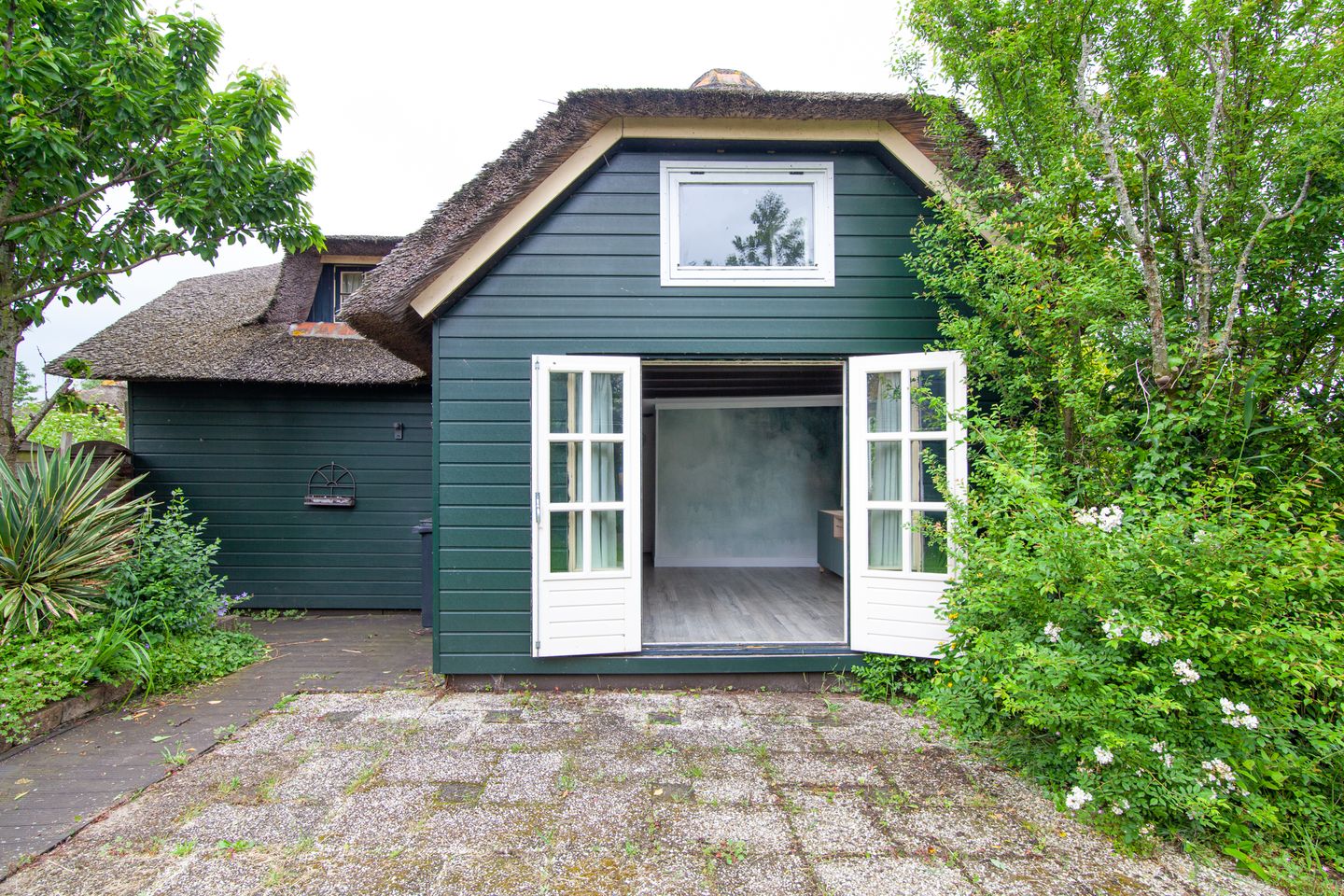 Photo 1 of Oosteinde 11-H91