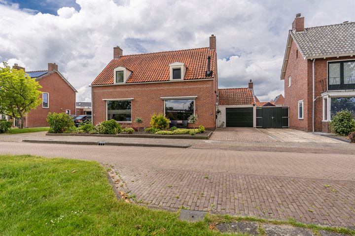 Bekijk foto 10 van Jan van Galenstraat 57