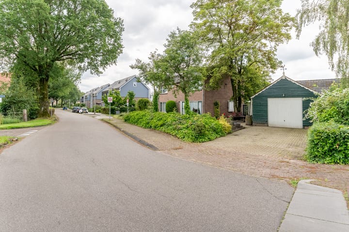 Foto 3 van Julianalaan 4