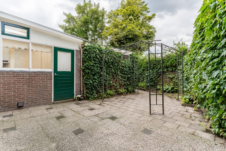 Foto 7 van Julianalaan 4