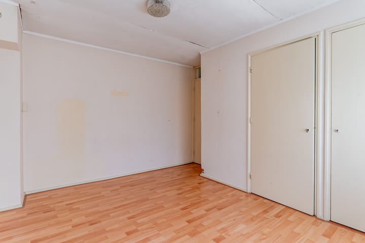 Foto 27 van Julianalaan 4