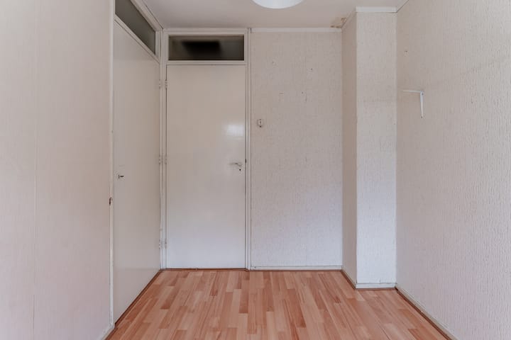 Foto 30 van Julianalaan 4