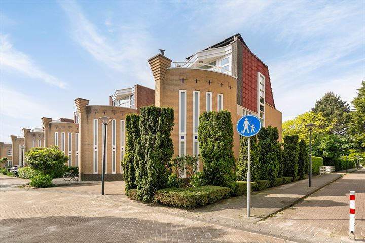 Bekijk foto 30 van Matissehof 54