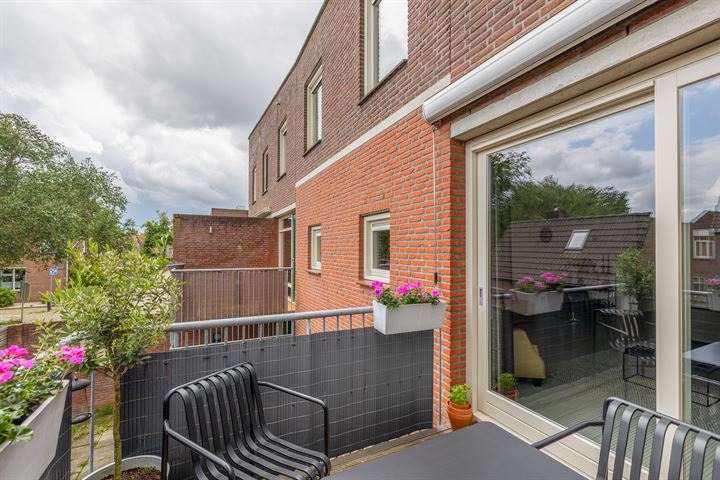 Bekijk foto 13 van Marijkestraat 48