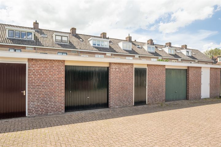 Bekijk foto 43 van Burgemeester Heymansstraat 37