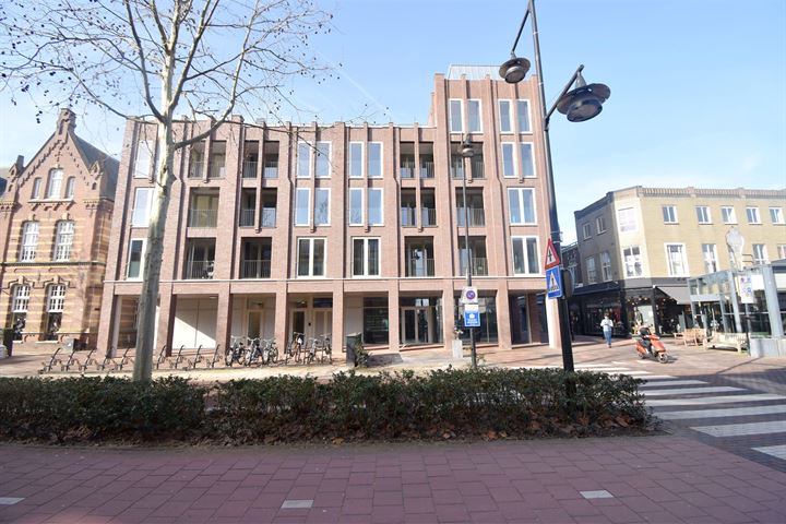 View photo 1 of Zuid Koninginnewal 83