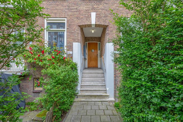 View photo 7 of Bernardus Gewinstraat 36-B