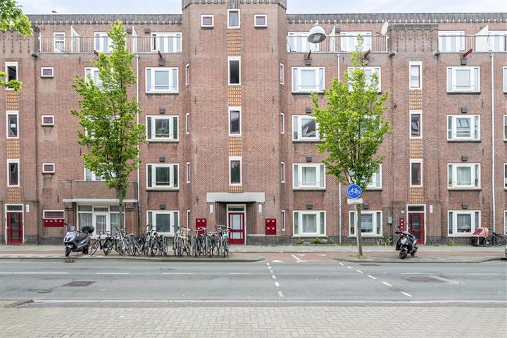 View photo 1 of Schalk Burgerstraat 32