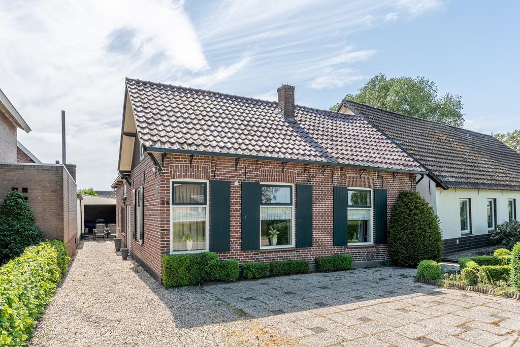 Huis te koop: Overeind 86 3998 JD Schalkwijk [funda]