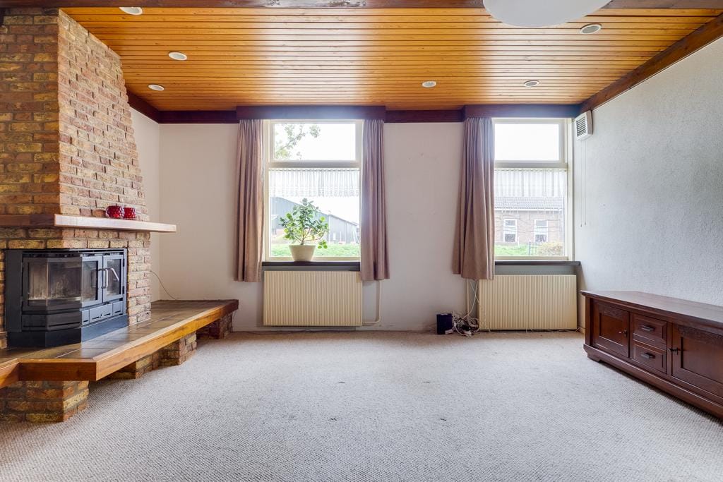 Photo 13 of Overeind 86