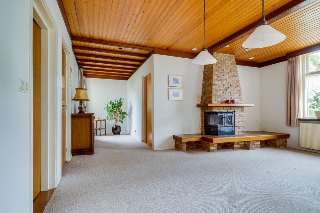 Photo 15 of Overeind 86