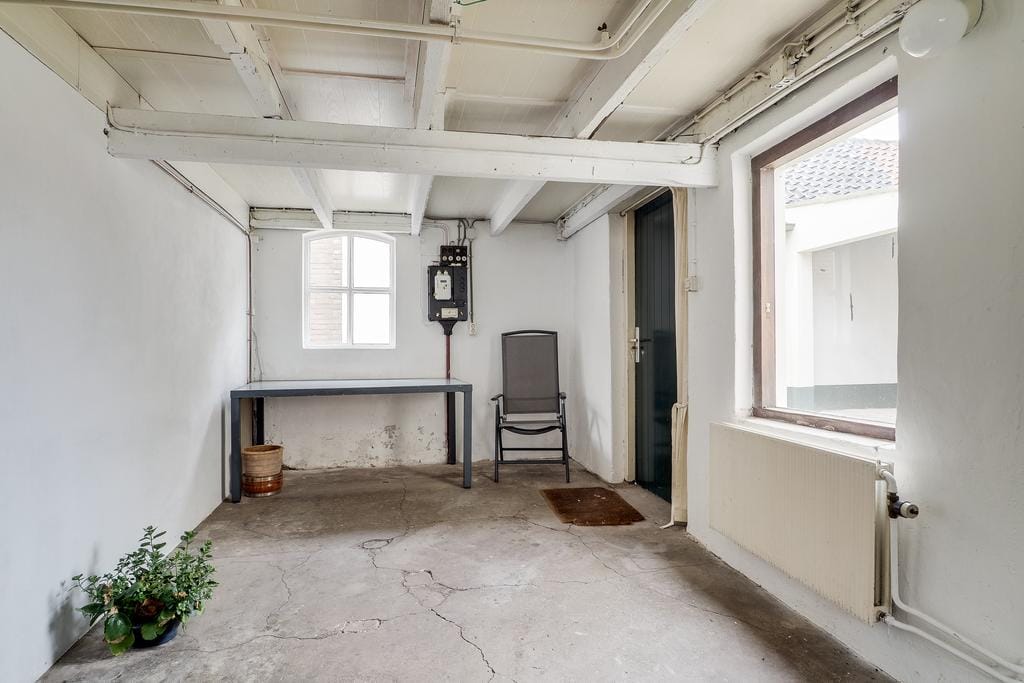 Photo 27 of Overeind 86