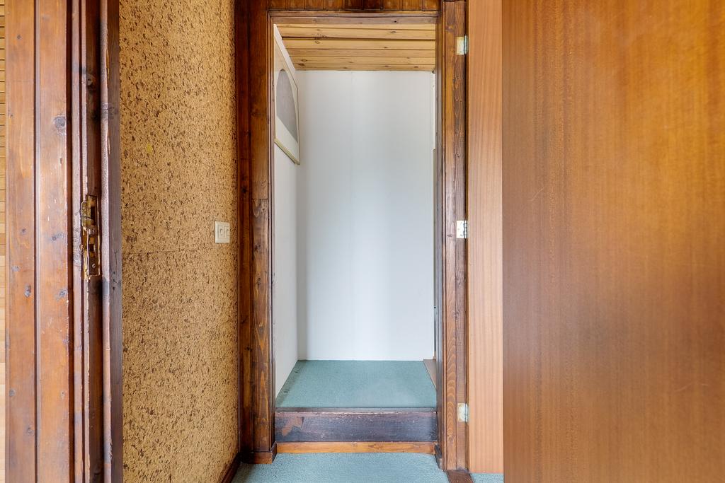 Photo 43 of Overeind 86