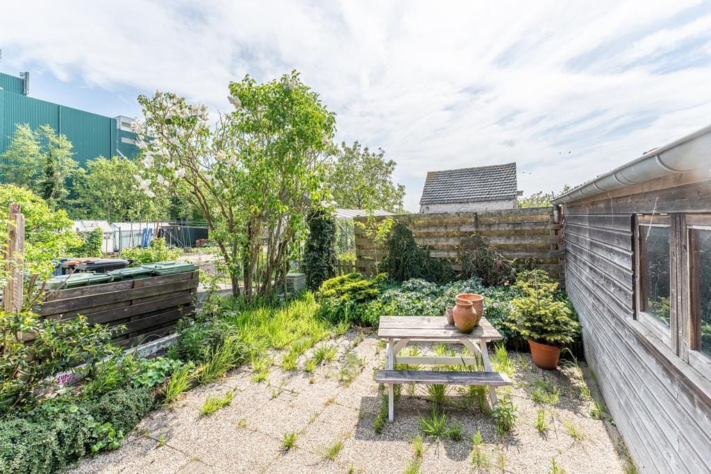 Photo 55 of Overeind 86