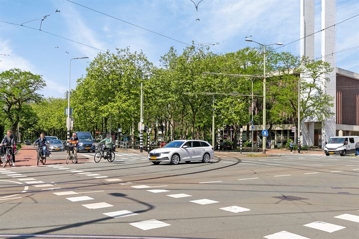 Bekijk foto 24 van Hendrik Zwaardecroonstraat 149