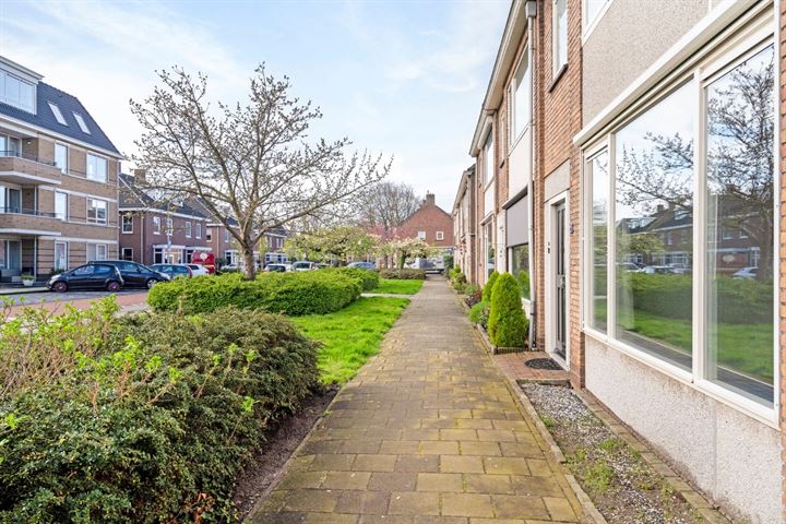 Bekijk foto 10 van Hendrik van Naaldwijkstraat 21