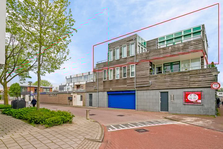 Foto 2 van Raadhuisplein 25-A