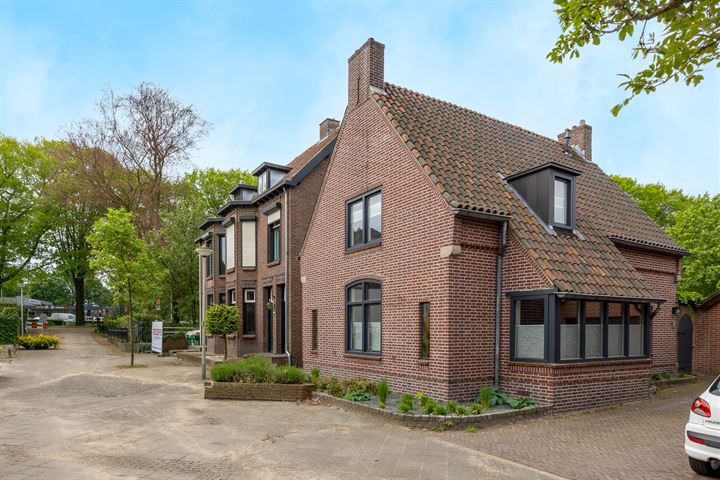 View photo 59 of Emmastraat 79