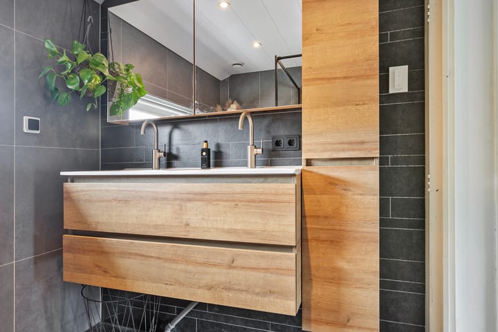 Foto 14 van Rozenstraat 9