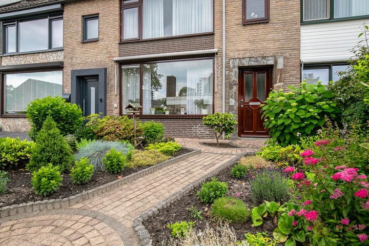 Foto 4 van Oostendestraat 29