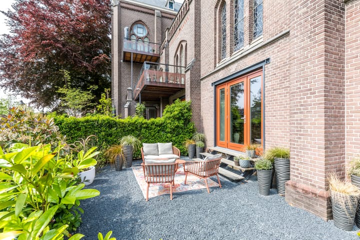 Foto 40 van Nassaulaan 2-A