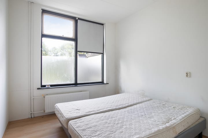 Foto 13 van Pieter Stuyvesantweg 141