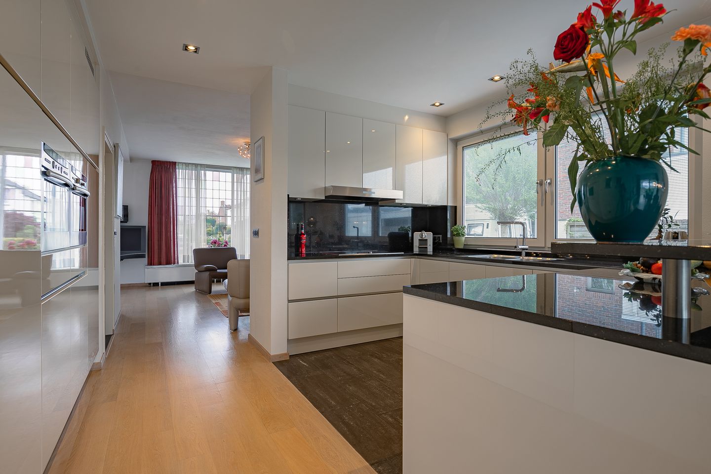 Foto 10 van Longinastraat 113