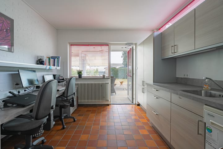 Foto 16 van Longinastraat 113