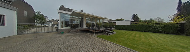 View 360° photo of Achtertuin of Longinastraat 113