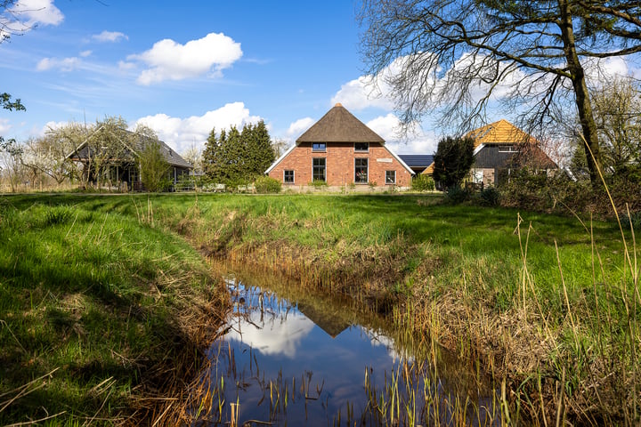 Bekijk foto 1 van Warfveendijk 20