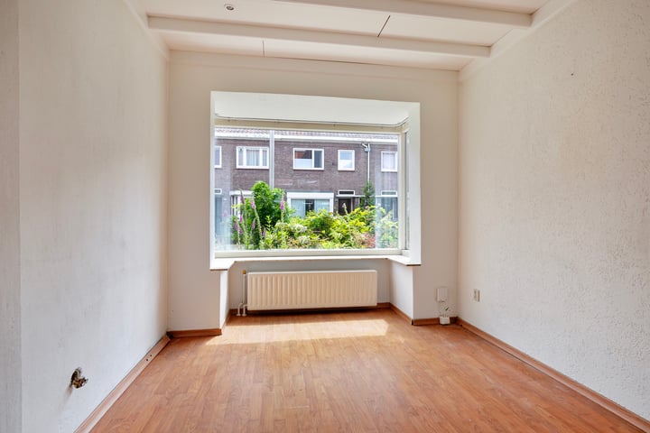 Bekijk foto 3 van Sparrenstraat 35