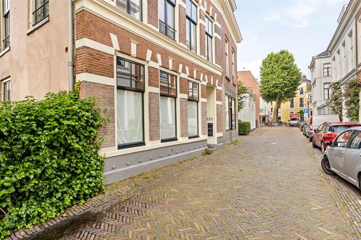 Bekijk foto 27 van Geert Grootestraat 16-B