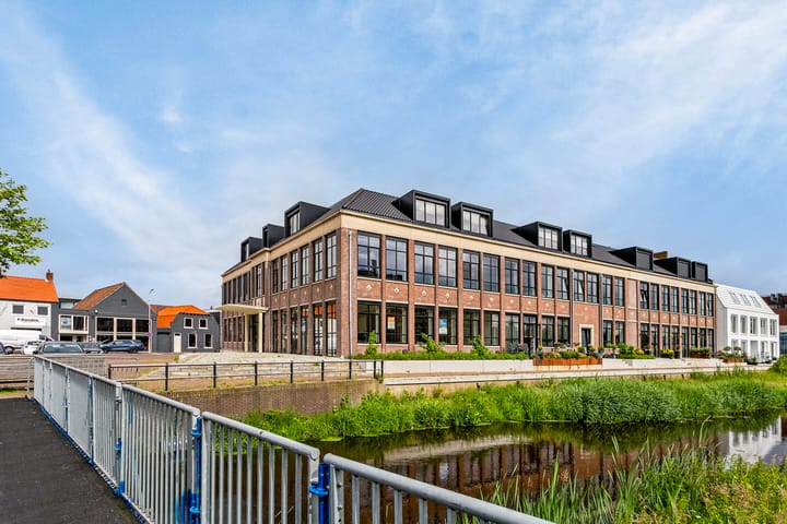 Foto 32 van Kadeplein 12