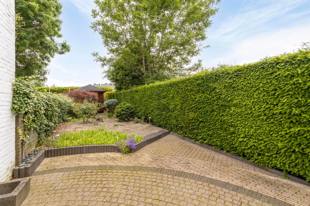 Photo 32 of Heigank 18